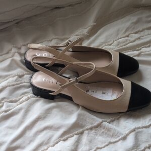 Unisa Beige and Black Slingback Loafers NWOT